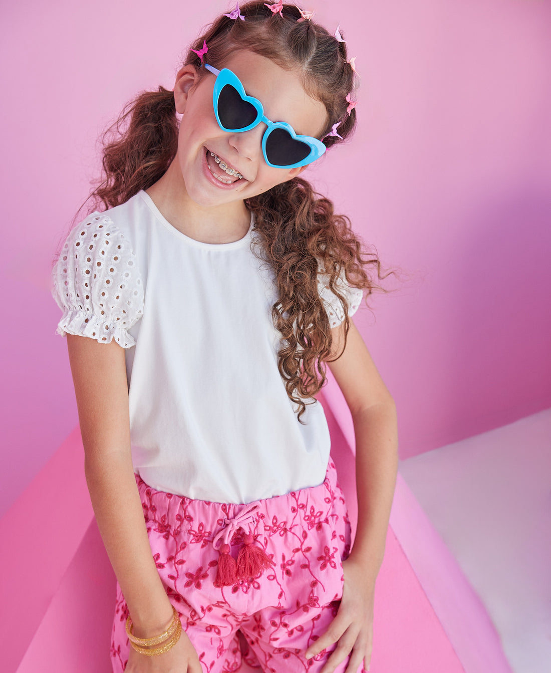 White tee shirt for girls and tweens with eyelet lace puff sleeves