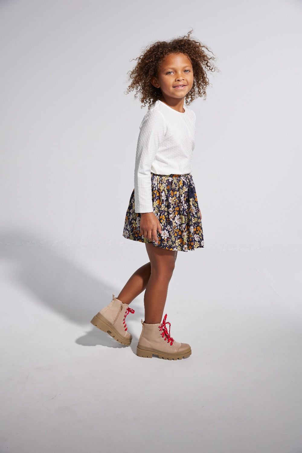 Circle floral sales mini skirt