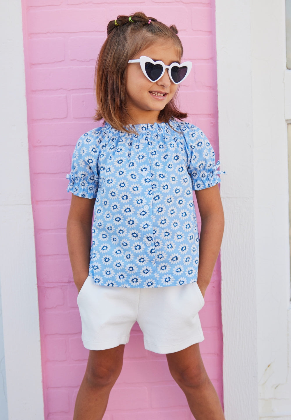 tween girls white shorts with elastic waistband and pockets