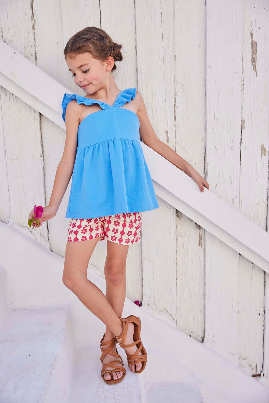 tween girls blue pique top with ruffled sleeves