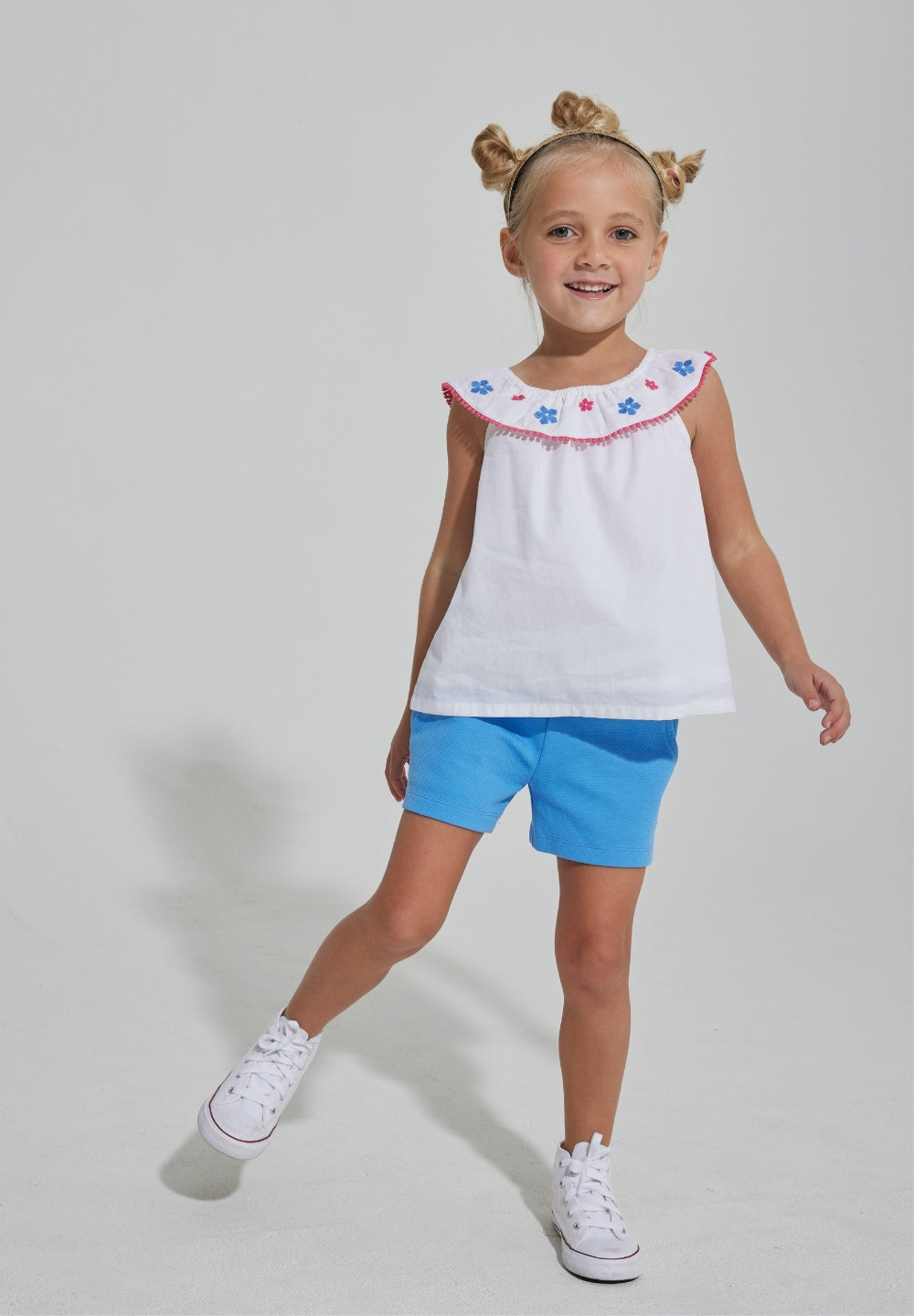 tween girls blue shorts with elastic waistband and pockets