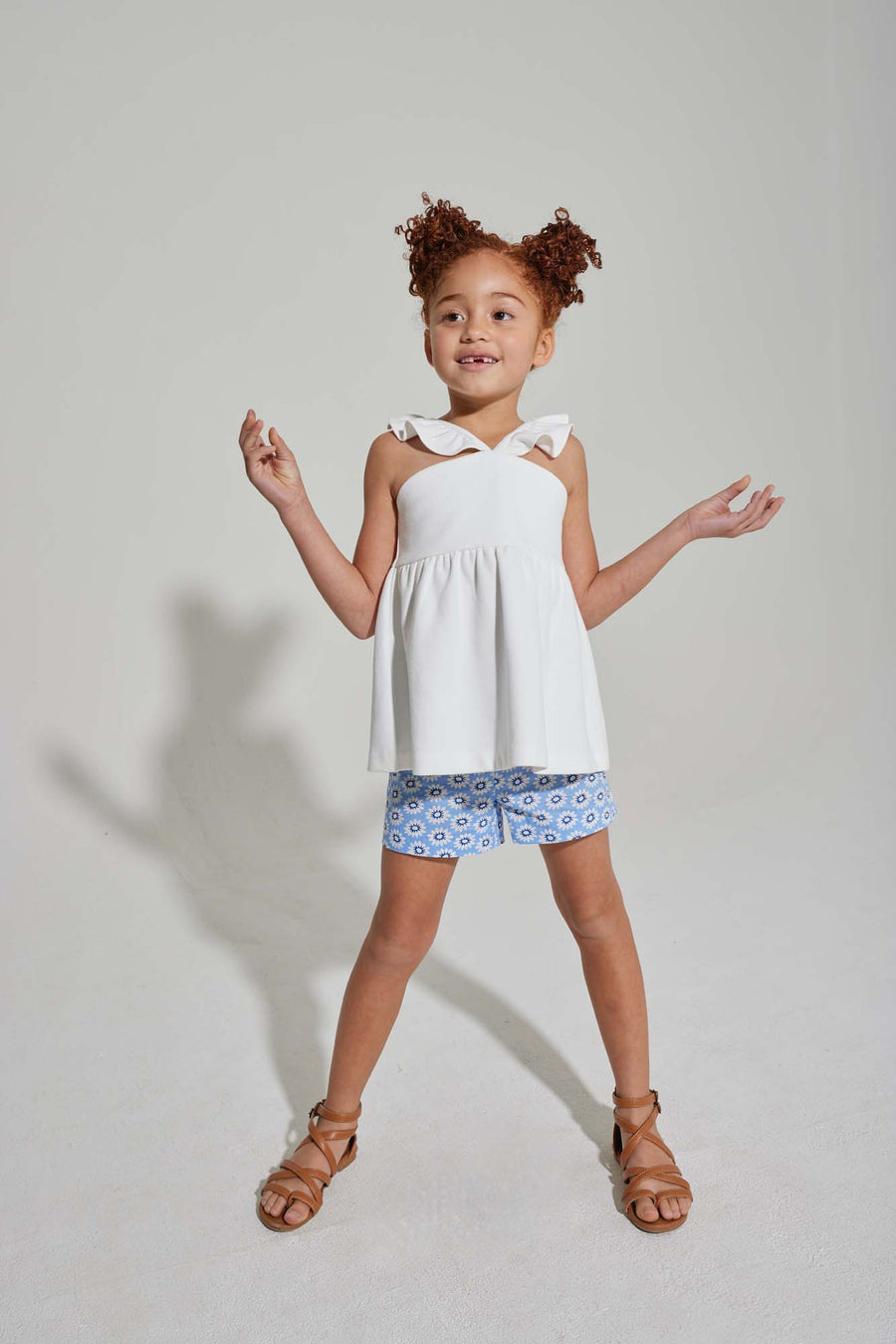tween girls white pique top with ruffled sleeves